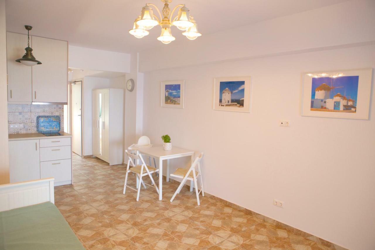 Mediterranean Sandy Beach Apartment Tolón 외부 사진